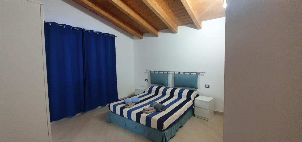 Villa Piscinas Alloggio in famiglia *
